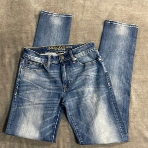 Men’s America Eagle Slim Straight Extreme Flex 4 Jeans